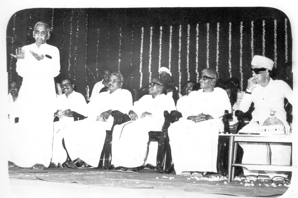 எம்ஜிஆர் - மபொசி